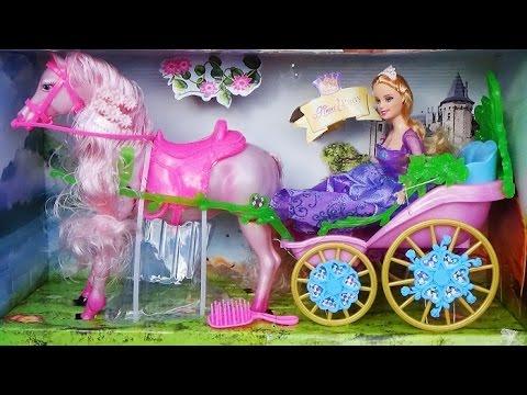 Карета с двигающейся лошадью и кукла принцесса / Doll Princess Carriage And Horse