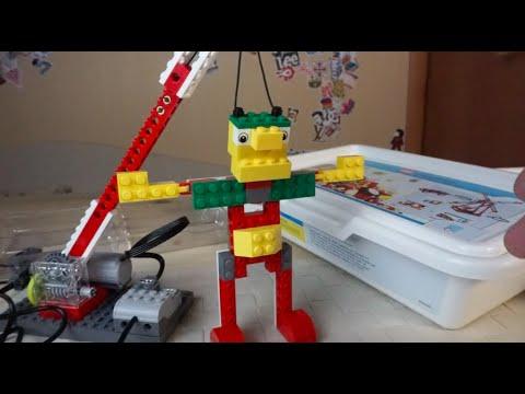 Lego Education Перворобот WeDo 9580 + ресурсный набор WeDo 9585